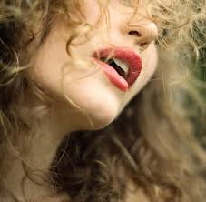 Habe den sohn aus erster ehe meiner frau adoptiert als er 8 jahre alt war,er ist jetzt 18 und geht voraussichtlich noch 1 jahr zur schule und möchte im anschluss eine 3 jährige ausbildung machen. Kunstlicher Kommen Orgasmen Vortauschen In Hollywood Welt