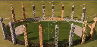 Dit Is De Zwerkbalarena Van Zweinstein Hier Wordt De Bekendste Sport Van Het Land Gespeeld Zwerkbal D Decoracion Harry Potter Harry Potter Decoracion De Unas