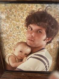 This was the energy of spring and summer 1970, then fall of that same year,  some of that energy resulted in "Me". 😁