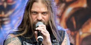 Bývalý zpěvák ICED EARTH STU BLOCK se vrací do INTO ETERNITY