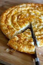 Banitsa Specialite Bulgare Consommee En Entree A Base De Fromage Blanc Yaourt Bulgare Recettes Bulgares Alimentation Pate Filo Recette