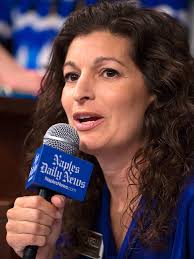 Stephanie Lucarelli's Instagram, Twitter & Facebook