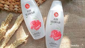 Jual air mawar toner viva . Tips Pakai Air Mawar Viva Biar Hasilnya Maksimal Di Kulit Kamu