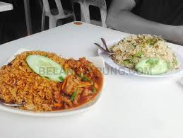 Or, if you want to save some bucks while feasting on something good! Nasi Bukit Ayam Penyet Padang Jawa Kongsi Nasi Satu Pinggan Dua Orang Some Bullet For Your Head