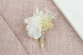 Voir plus d'idées sur le thème boutonnières mariage, mariage, bouquet de mariage. Boutonniere Mariage Boutonniere Mariage Homme Champetre Lcv