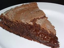 Delice Au Chocolat Version Pierre Herme Passe Moi Ta Recette Fondant Au Chocolat Facile Chocolat Recette Dessert