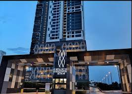 Best Price on SETIA SKY 88, 2BR (HIGH FLOOR EXCELLENT VIEW!) in Johor Bahru + Reviews!