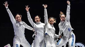 La squadra tornerà in pedana alle 12:30 per affrontare la corea del sud e tentare di aggiudicarsi. Mondiali Di Scherma Sciabola E Spada Doppio Bronzo Per Azzurri E Azzurre La Stampa