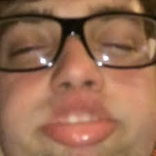 Stream Clare Willis music