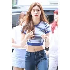 Pin By Tha Star On Body Goals Kpop Girls Doyeon Korean Fashion