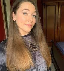 Megan Oliver's Instagram, Twitter & Facebook