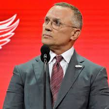 How long is Steve Yzerman's leash in Detroit?