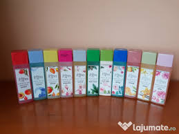 Un parfum al expresivitatii intregii naturi, cu un miros intens si de durata, fresh caps se elibereaza treptat in fibra hainelor. Kifra Esente Parfum Haine 34 Lei Lajumate Ro