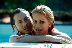 Veronica Graf: Tôi từng quan hệ tập thể với anh em nhà Balotelli