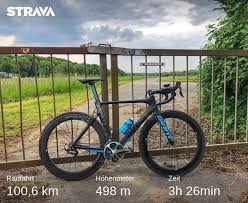 Ab Ins Wochenende Stravaphoto Stravacycling Giantpropel Shimano Feierabendrunde Hochserioserstrassenradsport B Giant Bikes Strava Cycling Instagram