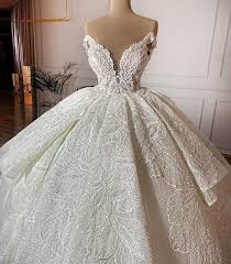 Custom Designer Wedding Dresses From The Usa In 2020 Designer Bridal Gowns Lovely Wedding Dress Custom Wedding Dress