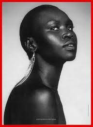 Black Models With Short Hair 2018 2019 Black Models With Short Hair Accompanied Emmy S Designs Dark Skin Models Skin Model African Beauty