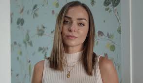 Maybe you would like to learn more about one of these? Vanessa Martins Sofre Com A Endometriose Um Ano Apos A Operacao Estou Cansada E Com Medo