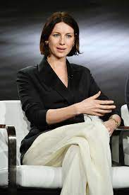 Son contrat stipule une rémunération de près de 300 000 dollars  13  couvrant les deux saisons 2002 et 2003. Caitriona Balfe At 2020 Winter Tca Press Tour 01 14 2020 Hawtcelebs