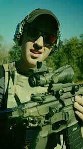 While the RMR can feel like it’s being jammed into your eyeball with this  particular ACOG setup, this is a proven configuration and offers a lot of  capability. #ACOG #RMR