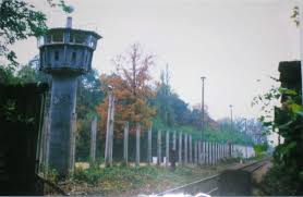Vor 30 jahren fiel die berliner mauer. Steinstucken Im Suden Von Wannsee War Bis Zum Mauerfall Eine Von Zehn West Berliner Exklaven Diese Aufnahme Hat Berliner Mauer Berlin Hauptstadt Berlin Stadt