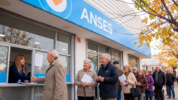 Cambian los turnos de la Anses: cómo funciona el nuevo sistema para hacer  trámites presenciales - Infobae