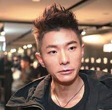 As an english surname, chow originated as a nickname, from middle english chowe, meaning chough or jackdaw. ç†±çˆ†å¨›æ¨‚ è€å©†ç¶²é–‹ä¸€é¢å·é£Ÿå'¨åœ‹è³¢æ´—åº•ä¸€å¹´çµ‚æ–¼å'Œå¥½å¦‚åˆ å'¨åœ‹è³¢