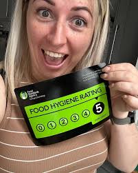 Ohhh hello 5 star food hygiene rating After waiting an extremely long time  for this visit I'm so proud to say I've gained a 5 star food hygiene rating  today! Not only