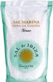 La cocina a la sal está vinculada a la zona mediterránea y en general a las zonas en las que las salinas. Sal De Ibiza Sal Marina Grano Piccantino Online Shop International