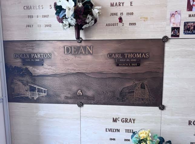 Dolly Parton's final resting place with loving husband Carl Dean pictured -  The Mirror US