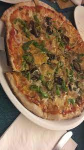 Best Thin Crust Pizza Thin Crust Pizza Food Thin Crust