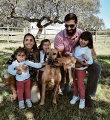 A apresentadora mostrou nas suas redes sociais a celebração. As Novas Rotinas De Carolina Patrocinio Com A Chegada Do Quarto Filho A Ferver Vidas