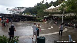 Tak hanya itu saja, di kawasan bukit bintang bandung ini juga terdapat beragam kagiatan menarik yang dapat dilakukan seperti: Jalan Jalan Di Puncak Bukit Bendera Penang Xplorasi Destinasi