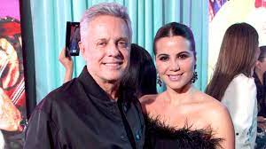 Alexis Ayala habla de su exesposa, Karla Álvarez, y la repentina muerte de  la actriz | Univision Famosos | Univision