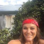 Lisa Narramore's Instagram, Twitter & Facebook