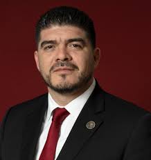 Zenyazen Escobar García added a...