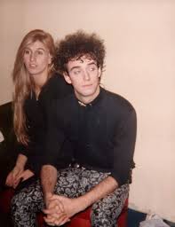 Benito cerati critico una biografía recientemente publicada de su padre, quien este martes hubiera cumplido 56 años. Flacostereo Pa Twitter Gustavo Cerati Junto A Belen Edwards Su Primera Esposa Soda Stereo Signos Discoteca Space Rosario Argentina 9 De Junio De 1987 Fotografia Gentileza De Antes Rosario Https T Co V2bqemmwz0