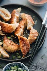 homemade vegan dumplings 素菜锅贴 vegan dumplings appetizer dishes appetizer recipes