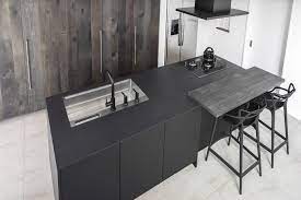 納入事例45 納入事例 kitchenhouse キッチンハウス キッチン 扉 fjフェニックス 天板 デクトン バックセット stヴィンテージシルバー no 113 002462 オーダーキッチン カスタムキッチン キッチン 棚 おしゃれ