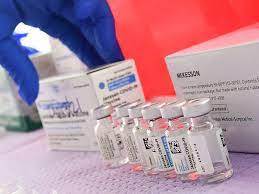 Health agencies said the blood clotting concern is extremely rare. U S Health Officials Continue Pause Of Johnson Johnson Vaccine Npr