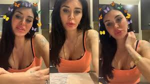 Ebru polat instagram etiketi ile ilgili haber, galeri ve video içerikleri. Ebru Polat Instagram Live Stream 4 April 2020 Ig Live S Tv