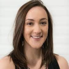 Caity Connolly's Instagram, Twitter & Facebook