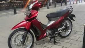 Nih penampakan supra x150 aseli produksi indonesia sekedar coretan. Modifikasi Honda Supra X 125 Warna Cendol Dawet Atau Ijo Stabilo Setia1heri Com