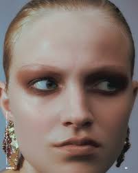 Laetitia in @jacquemus for @breuninger 💛 Concept & Art Direction Louisa  Kirk-Duncan @louisakirkduncan Director: Diana Boier @dianaboier  Photography: Cristian Martinelli @cristianmartinelli_ph Casting: Cameron  Nedrick @camerondavid_ Styling: Ourania ...