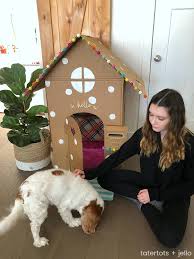 Easy ice cream social ideas with a diy balloon backdrop and printables! Make An Adorable Diy Dog Playhouse Out Of A Box