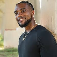 Juan Woods's Instagram, Twitter & Facebook