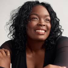 🎉 Nous sommes très heureux d'accueillir Louise Cardinal (@louloucard) à  l'Agence Vincent Dubuc! 🎉 LOUISE CARDINAL Derrière ses traits doux et  délicats, Louise cache une fougue et une énergie indescriptible et son