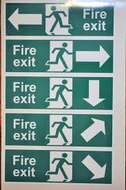 Bölüm sitemize tıklayarak tek parça seçenekleriyle türkçe altyazılı bir şekilde full hd kalitede izleyebilirsiniz. Set Of 5 Running Man Fire Exit Stickers 310 X 101mm Ea Fire Exit 14 99 Essex Appliances Decal Sticker Sets