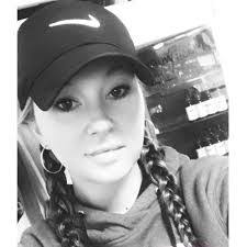 Lindsey Cone's Instagram, Twitter & Facebook