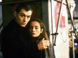 The already above mentioned philosophical dialogues and a completely senseless appearance of a brainless street gang the vampire is allowed to butcher and which was probably meant to bring some speed into the story. Immortality 1998